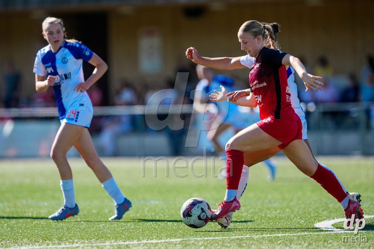 Schweiz: AXA Women's Super League 2025/26, FC Aarau Frauen vs GC Frauenfussball - Sportanlage Schachen, Aarau: Fabia Reinschmidt (13 FC Aarau)