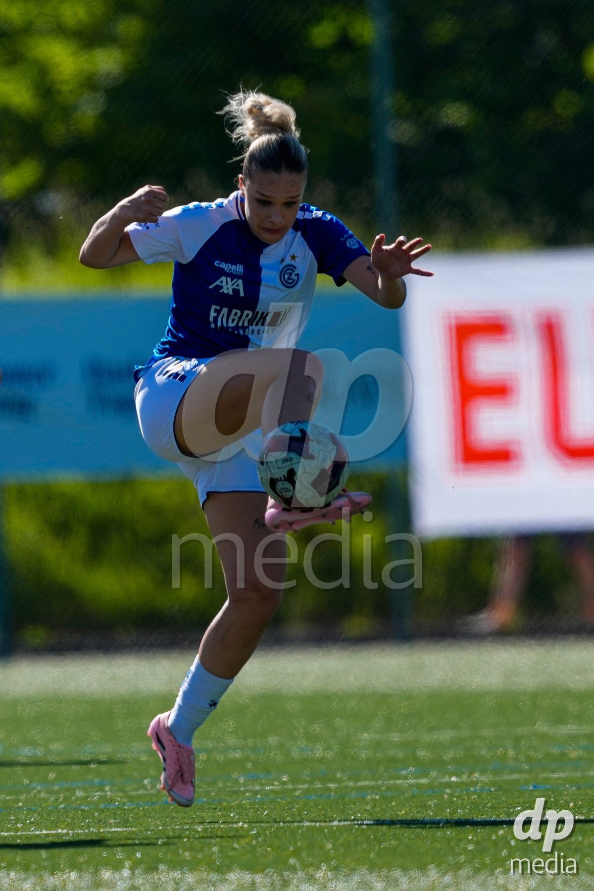 Schweiz: AXA Women's Super League 2025/26, FC Aarau Frauen vs GC Frauenfussball - Sportanlage Schachen, Aarau: Ella Ljustina (8 Grasshoppers) in Aktion