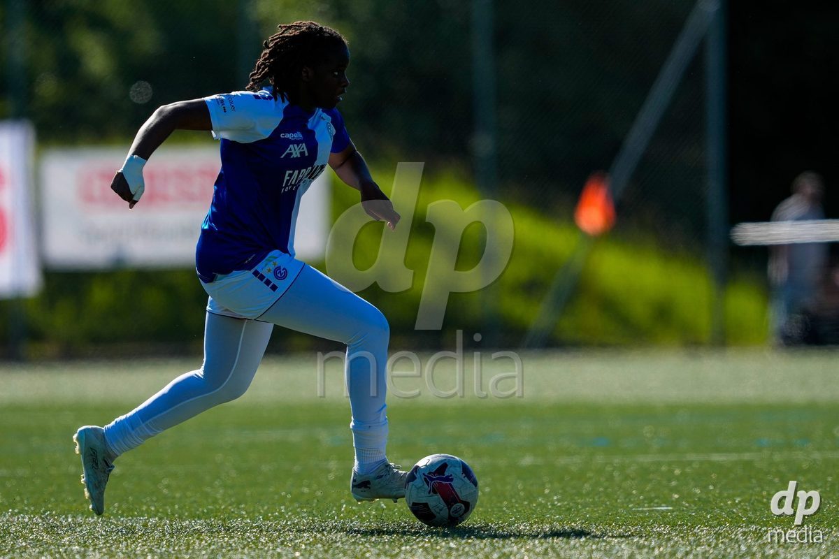 Schweiz: AXA Women's Super League 2025/26, FC Aarau Frauen vs GC Frauenfussball - Sportanlage Schachen, Aarau: Landryna Cindy Intaka Lushimba Bilombi (25 Grasshoppers)