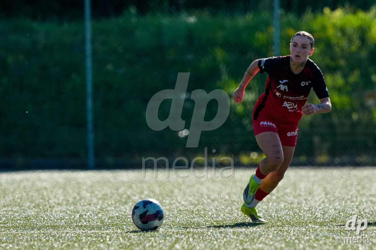 Schweiz: AXA Women's Super League 2025/26, FC Aarau Frauen vs GC Frauenfussball - Sportanlage Schachen, Aarau: Vanesa Hoti (8 FC Aarau)