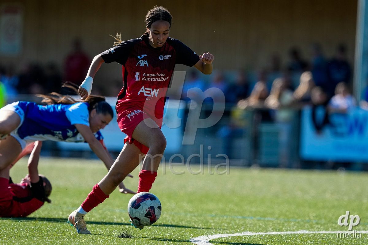 Schweiz: AXA Women's Super League 2025/26, FC Aarau Frauen vs GC Frauenfussball - Sportanlage Schachen, Aarau: Joy Steck (17 FC Aarau)