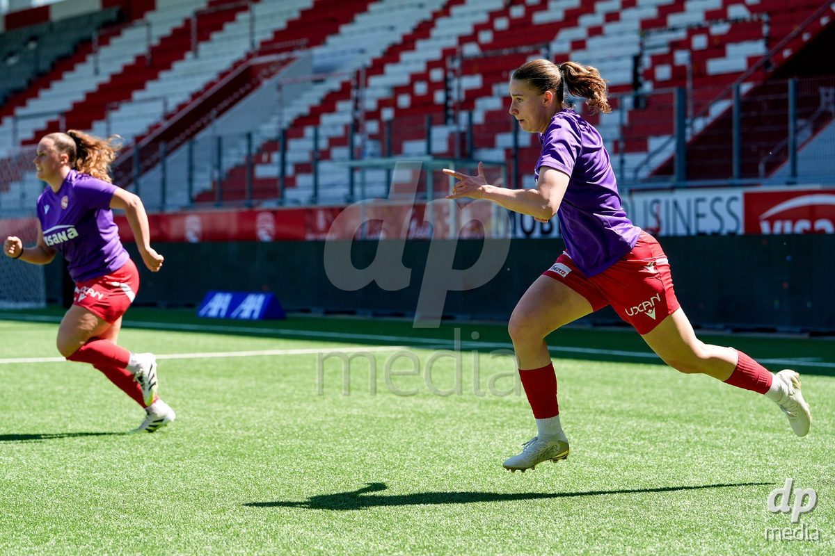 Schweiz: AXA Women's Super League 2025/26, FC Thun vs Yverdon Sport FC - Stockhorn Arena, Thun: Celine Frey (26 Thun)