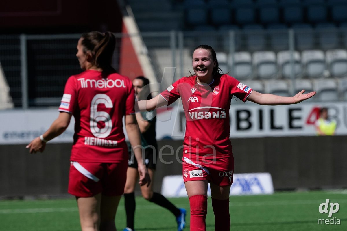 Schweiz: AXA Women's Super League 2025/26, FC Thun vs Yverdon Sport FC - Stockhorn Arena, Thun: Janine Minnig (9 Thun)