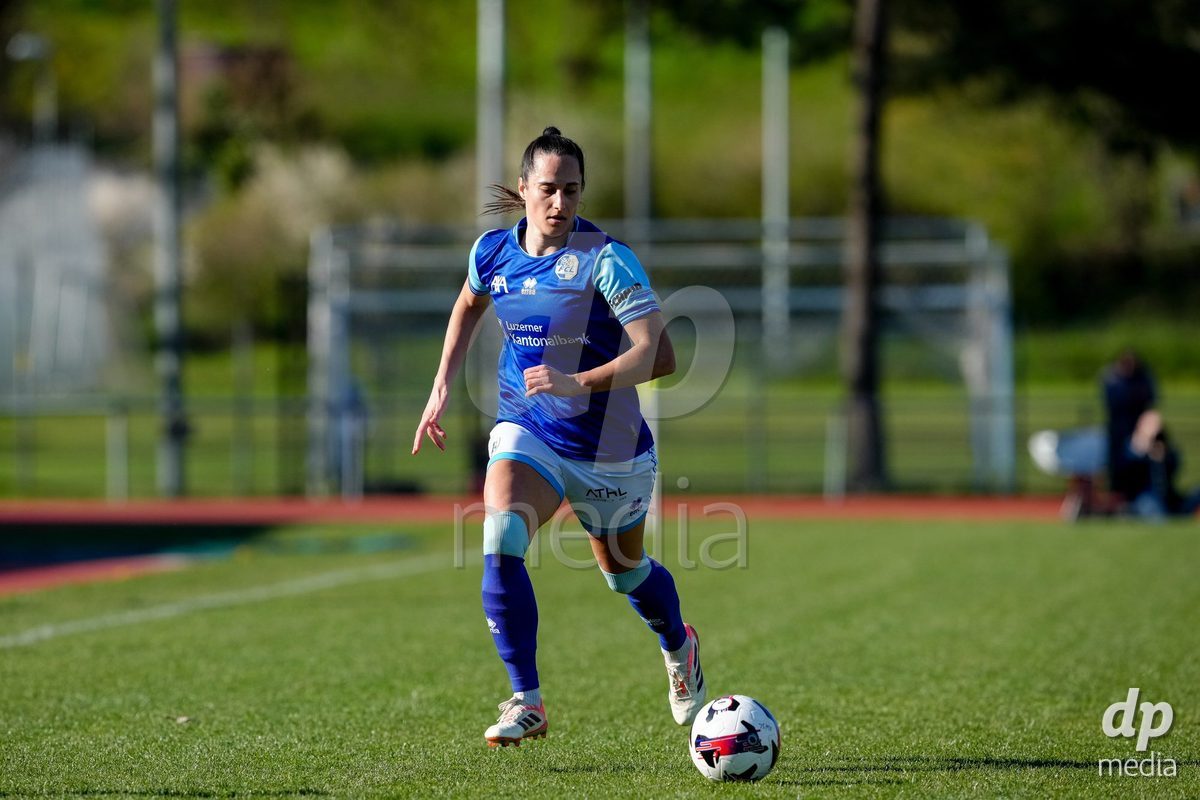 Schweiz: AXA Women's Super League 2025/26, FC Luzern vs BSC YB Frauen - Hubelmatt, Luzern: Cristina Carp (28 FCL)