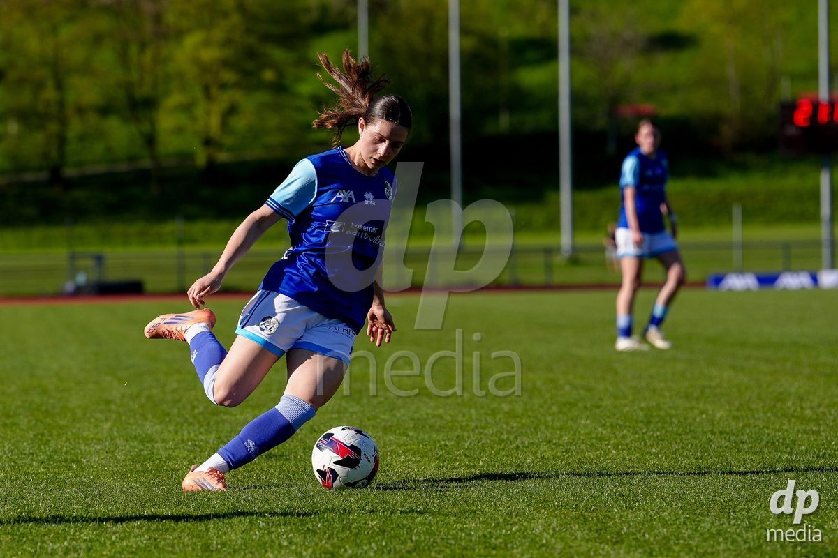 Schweiz: AXA Women's Super League 2025/26, FC Luzern vs BSC YB Frauen - Hubelmatt, Luzern: Ramona Schallberger (36 FC Luzern)