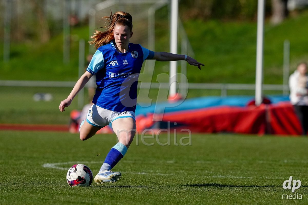 Schweiz: AXA Women's Super League 2025/26, FC Luzern vs BSC YB Frauen - Hubelmatt, Luzern: Mia Knapp (4 FCL)