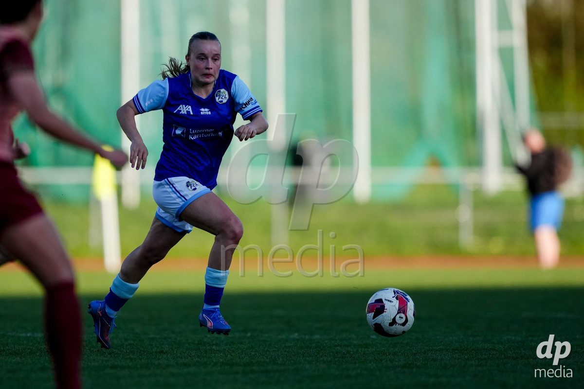 Schweiz: AXA Women's Super League 2025/26, FC Luzern vs BSC YB Frauen - Hubelmatt, Luzern: Fiona Sperlich (22 FCL)