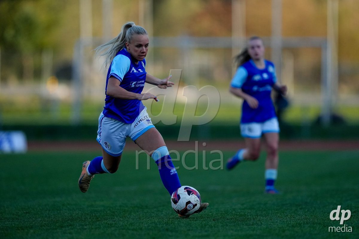 Schweiz: AXA Women's Super League 2025/26, FC Luzern vs BSC YB Frauen - Hubelmatt, Luzern: Jennie Marie Egeriis (17 FCL)