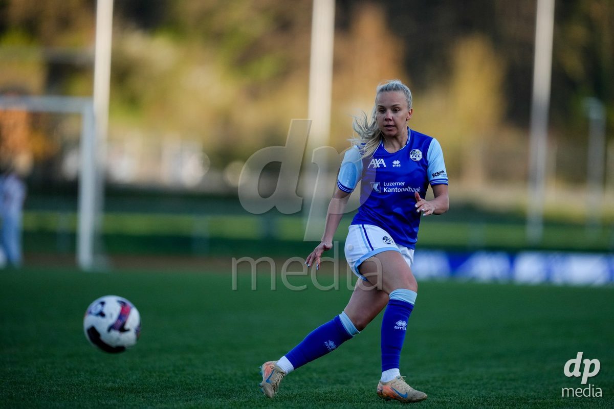 Schweiz: AXA Women's Super League 2025/26, FC Luzern vs BSC YB Frauen - Hubelmatt, Luzern: Jennie Marie Egeriis (17 FCL)
