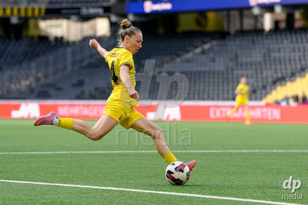 Schweiz: AXA Women's Super League 2025/26, BSC YB Frauen vs FC Basel 1893 - Stadion Wankdorf, Bern: Lisa Josten (24 YB Frauen)