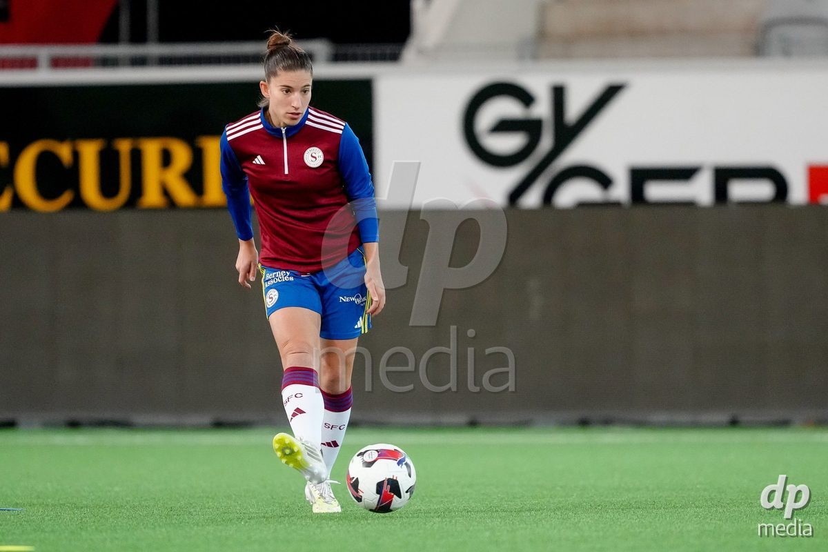 Schweiz: AXA Women's Super League 2025/26, FC Thun vs Servette FC Chenois Feminin - Stockhorn Arena, Thun:
