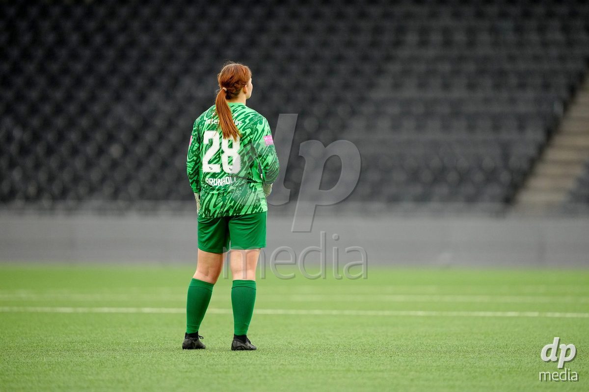 Schweiz: AXA Women's Super League 2025/26, BSC YB Frauen vs FC Thun - Stadion Wankdorf, Bern: Amanda Brunholt (28 YB Frauen)