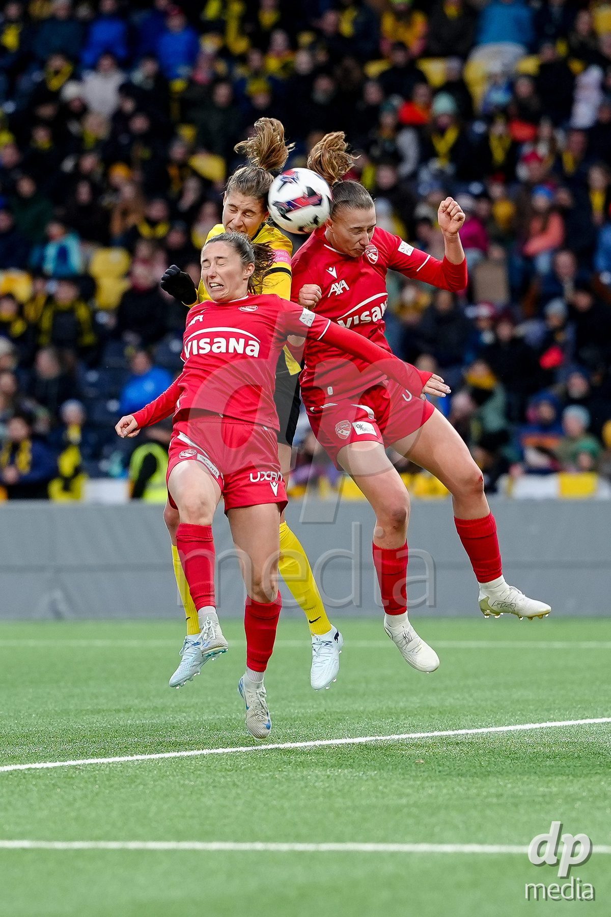 Schweiz: AXA Women's Super League 2025/26, BSC YB Frauen vs FC Thun - Stadion Wankdorf, Bern: