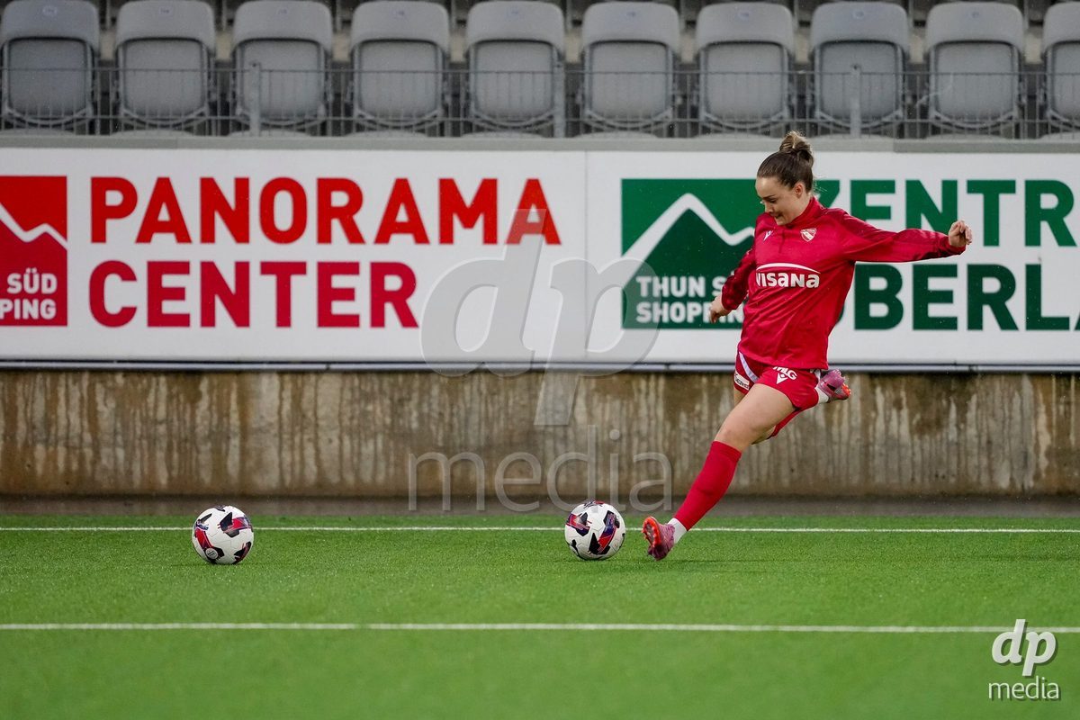 Schweiz: AXA Womens Super League 2025/26, FC Thun vs FC St.Gallen 1879 - Stockhorn Arena, Thun: