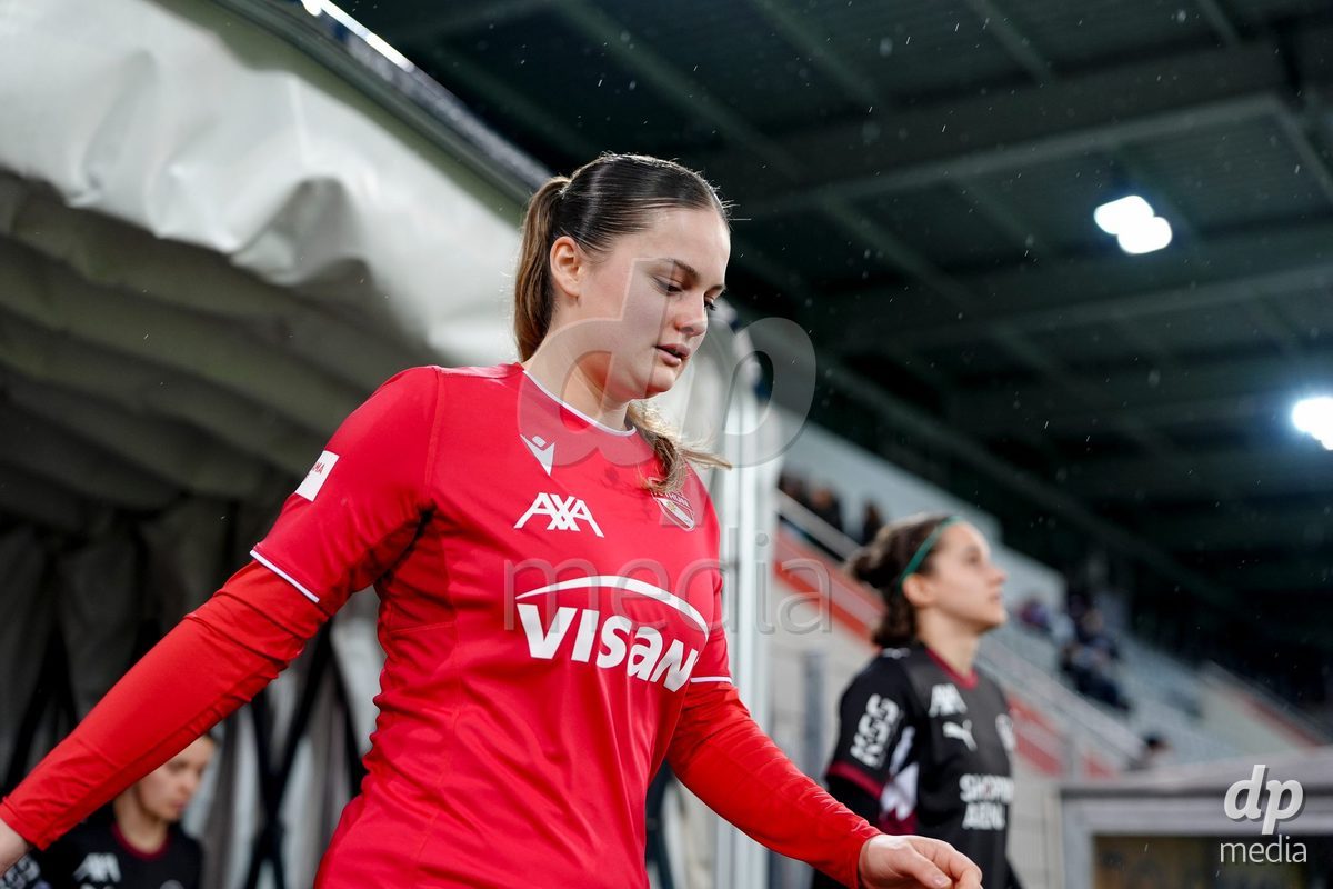 Schweiz: AXA Womens Super League 2025/26, FC Thun vs FC St.Gallen 1879 - Stockhorn Arena, Thun: