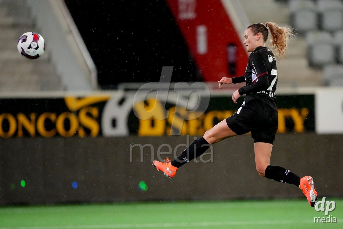 Schweiz: AXA Womens Super League 2025/26, FC Thun vs FC St.Gallen 1879 - Stockhorn Arena, Thun: