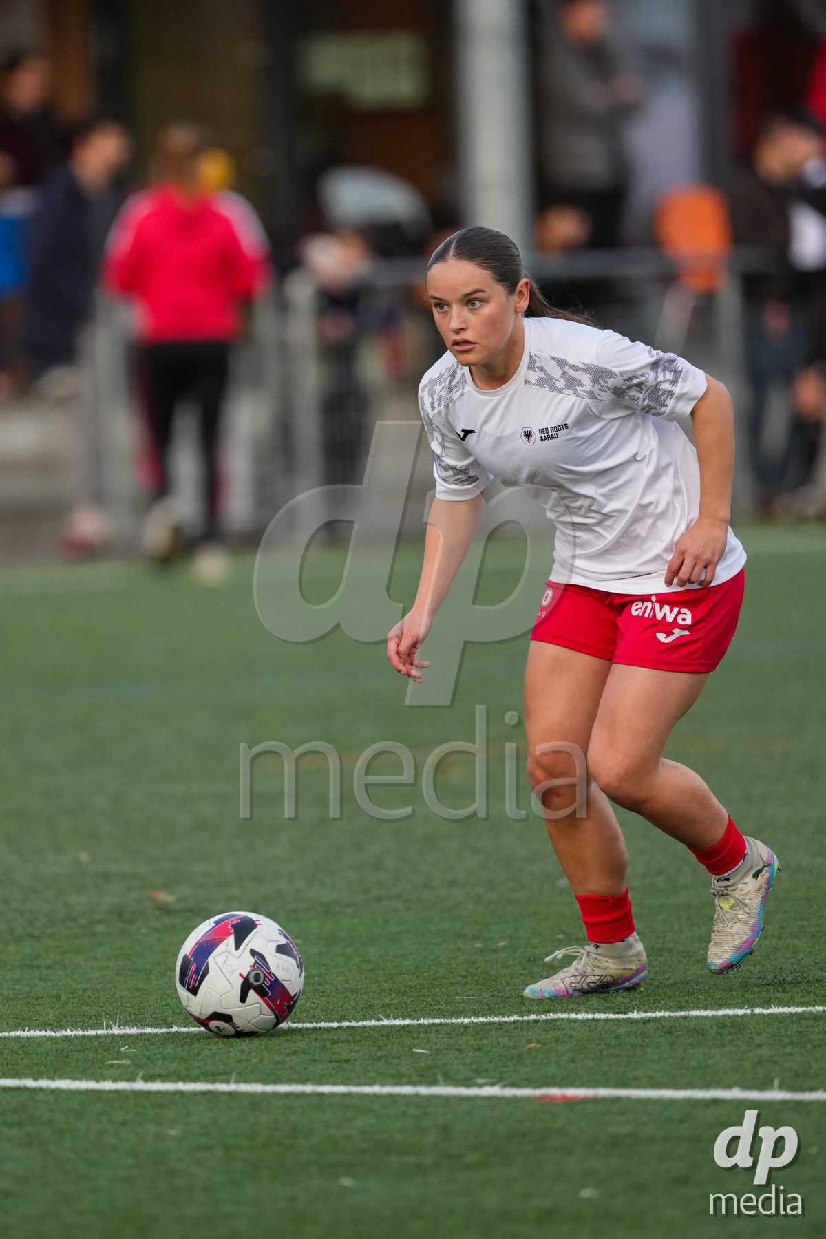 Schweiz: AXA Womens Super League 2025/26, FC Aarau Frauen vs FC Basel 1893 - Sportanlage Schachen, Aarau: Anja Klingenstein (11 FC Aarau) beim Aufwärmen