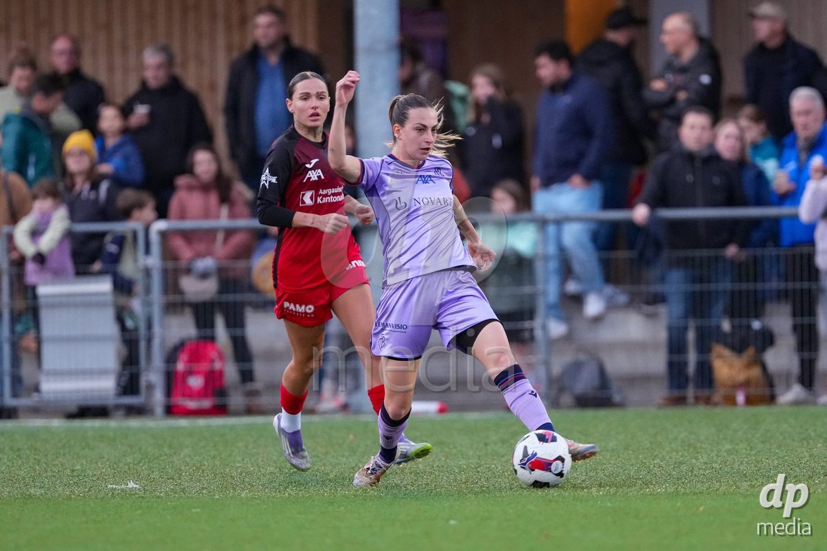 Schweiz: AXA Womens Super League 2025/26, FC Aarau Frauen vs FC Basel 1893 - Sportanlage Schachen, Aarau: Alice Ilaria Berti (30 Basel) in aktion