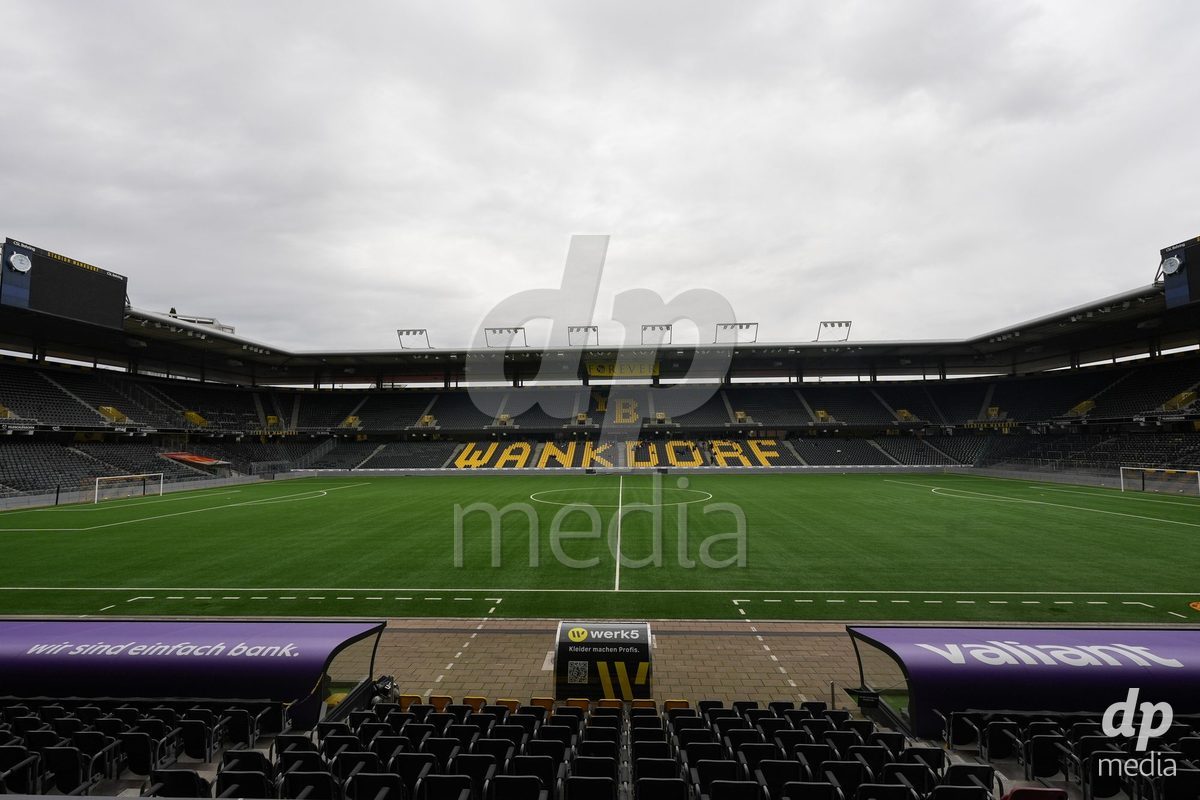 Schweiz: AXA Womens Super League 2025/26, BSC YB Frauen vs FC Luzern - Stadion Wankdorf, Bern: Stadion Wankdorf vor dem Spiel