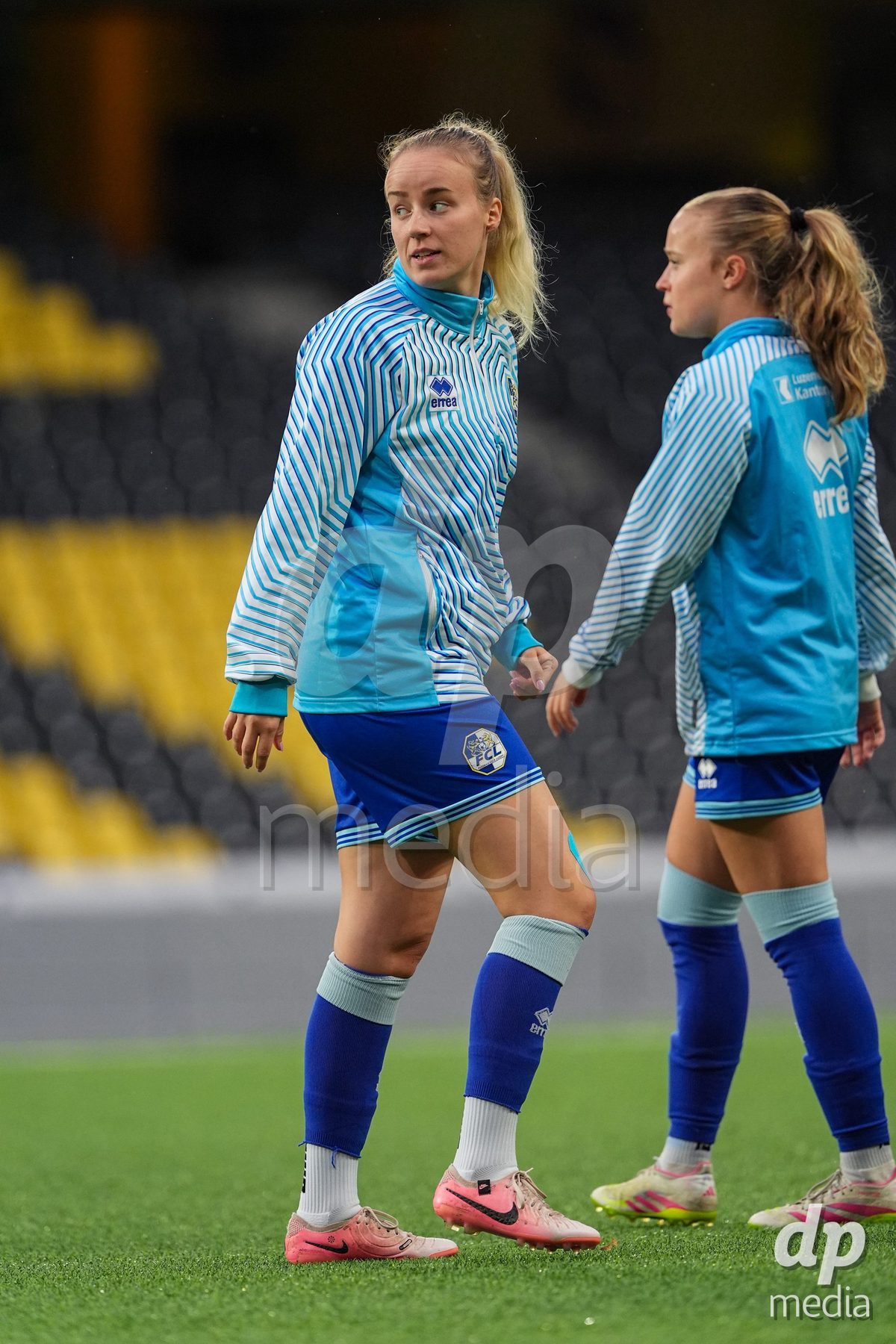 Schweiz: AXA Womens Super League 2025/26, BSC YB Frauen vs FC Luzern - Stadion Wankdorf, Bern: Barbara Reger (16 FC Luzern) während des Aufwärmens