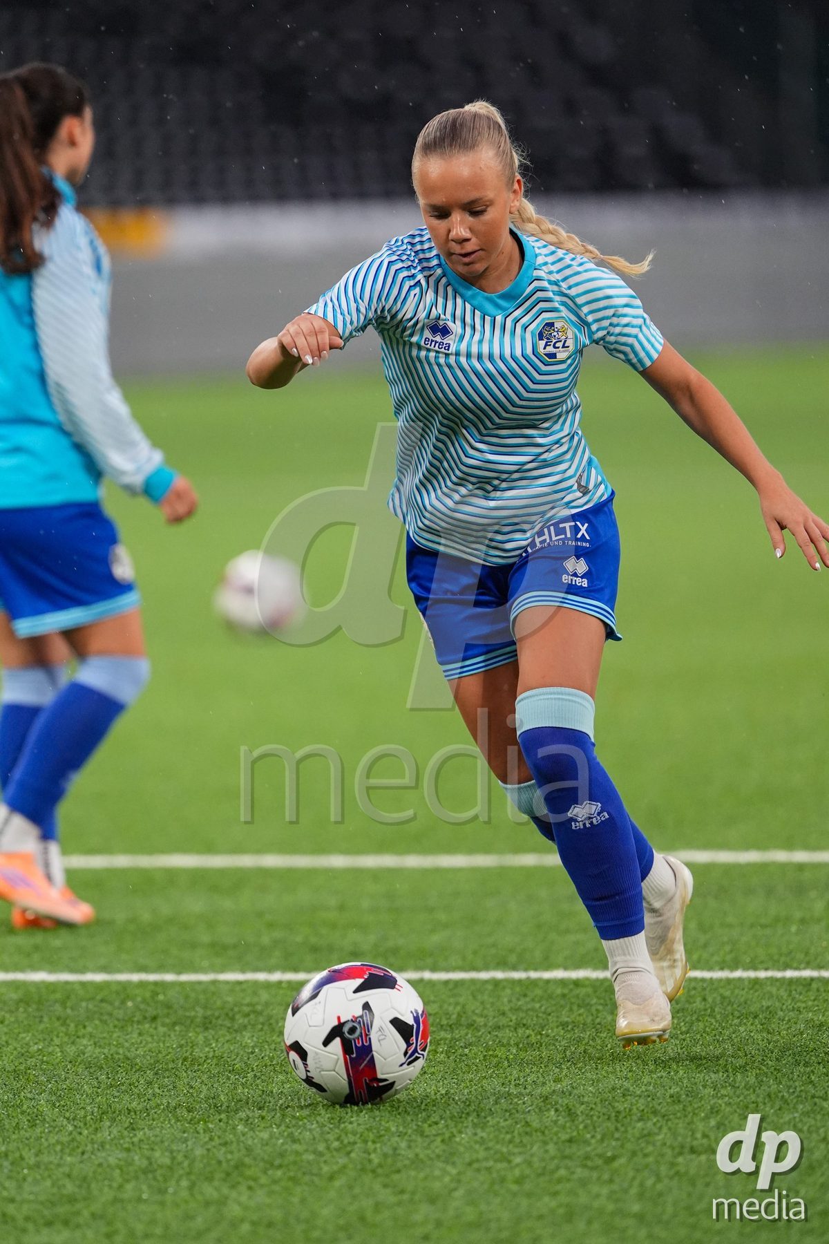 Schweiz: AXA Womens Super League 2025/26, BSC YB Frauen vs FC Luzern - Stadion Wankdorf, Bern: Jennie Marie Egeriis (17 FC Luzern) während dem Aufwärmen