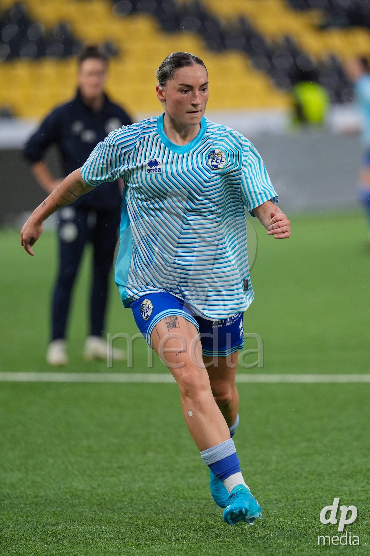 Schweiz: AXA Womens Super League 2025/26, BSC YB Frauen vs FC Luzern - Stadion Wankdorf, Bern: Debora Vogl (14 FC Luzern) während des Warmup