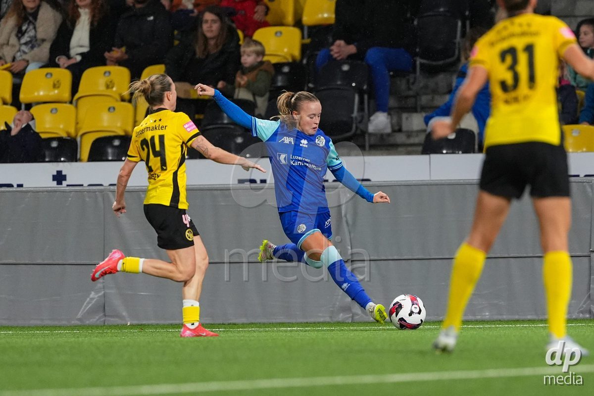 Schweiz: AXA Womens Super League 2025/26, BSC YB Frauen vs FC Luzern - Stadion Wankdorf, Bern: Fiona Sperlich (22 FC Luzern) in aktion