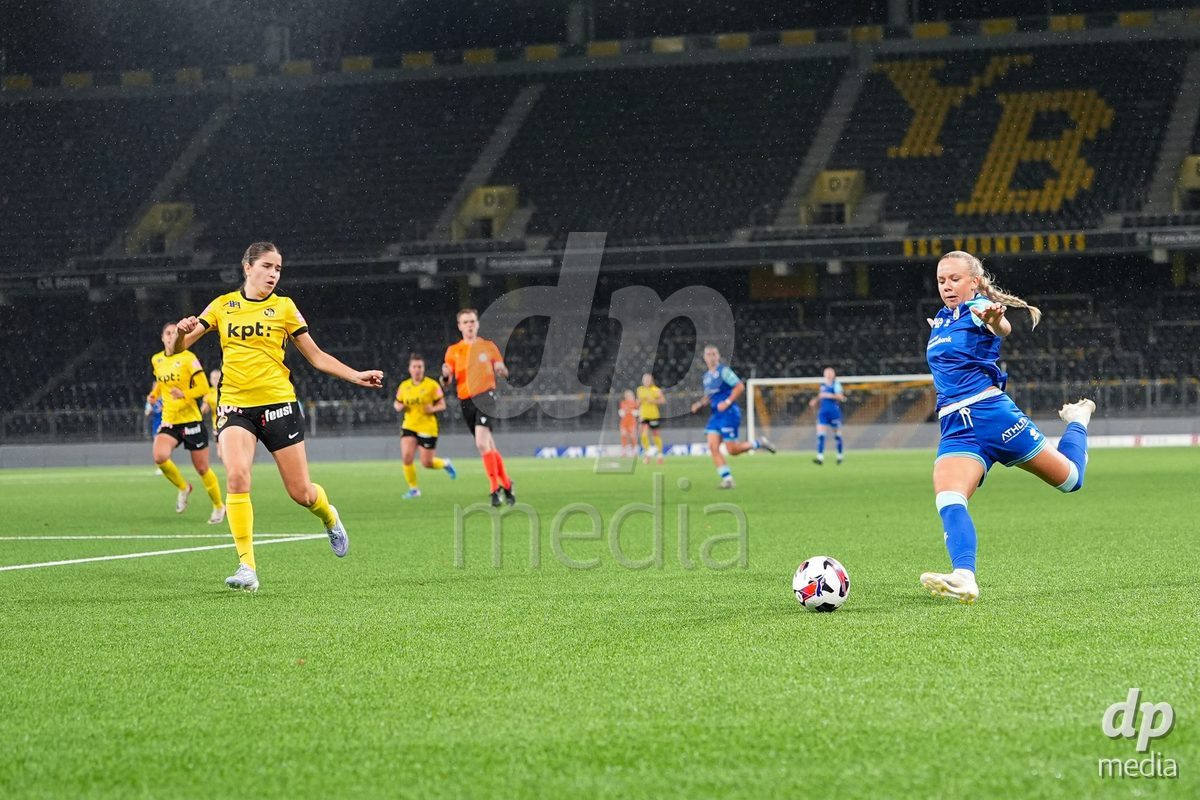 Schweiz: AXA Womens Super League 2025/26, BSC YB Frauen vs FC Luzern - Stadion Wankdorf, Bern: Jennie Marie Egeriis (17 FC Luzern) in aktion