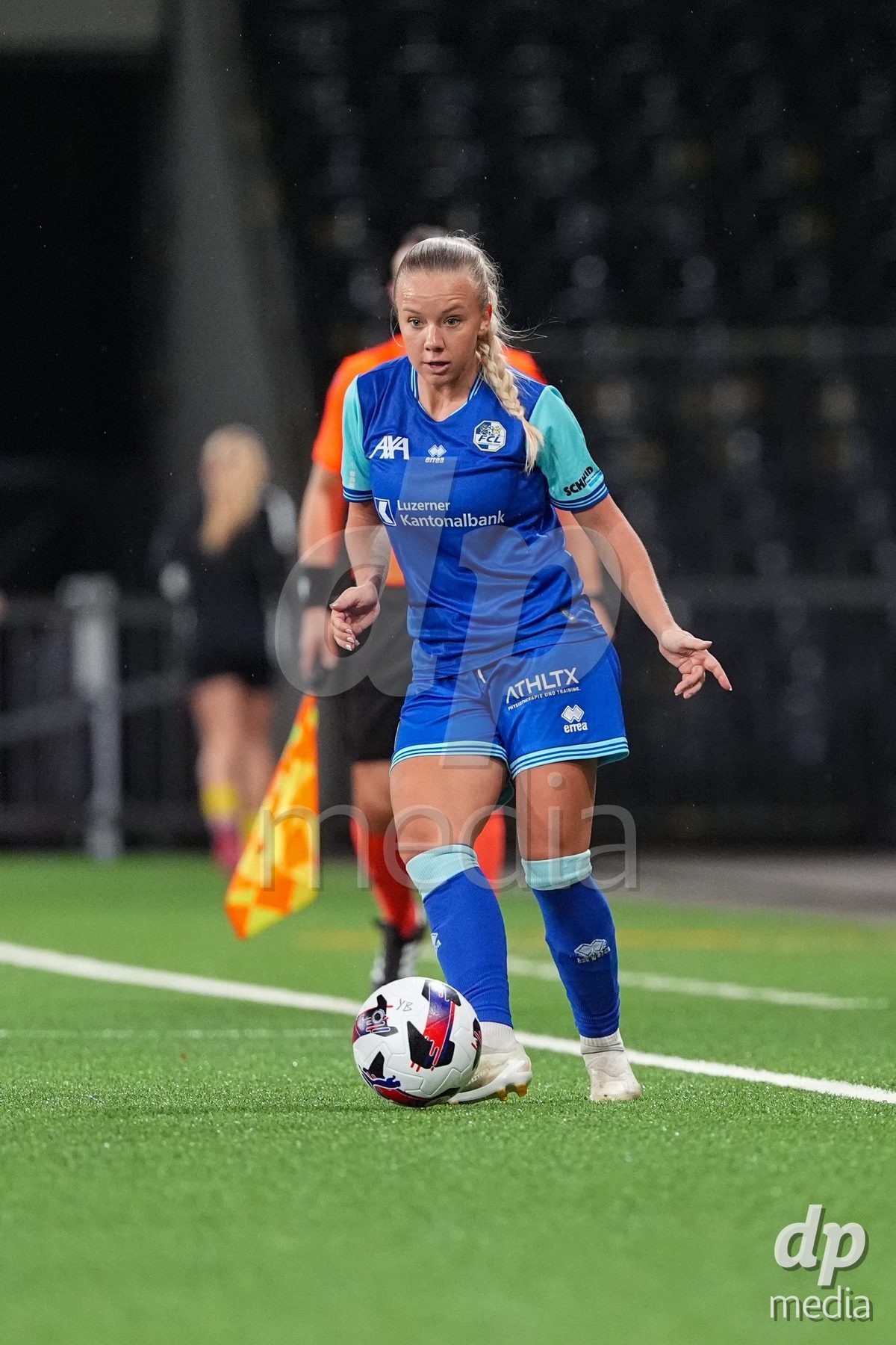 Schweiz: AXA Womens Super League 2025/26, BSC YB Frauen vs FC Luzern - Stadion Wankdorf, Bern: Jennie Marie Egeriis (17 FC Luzern) in aktion