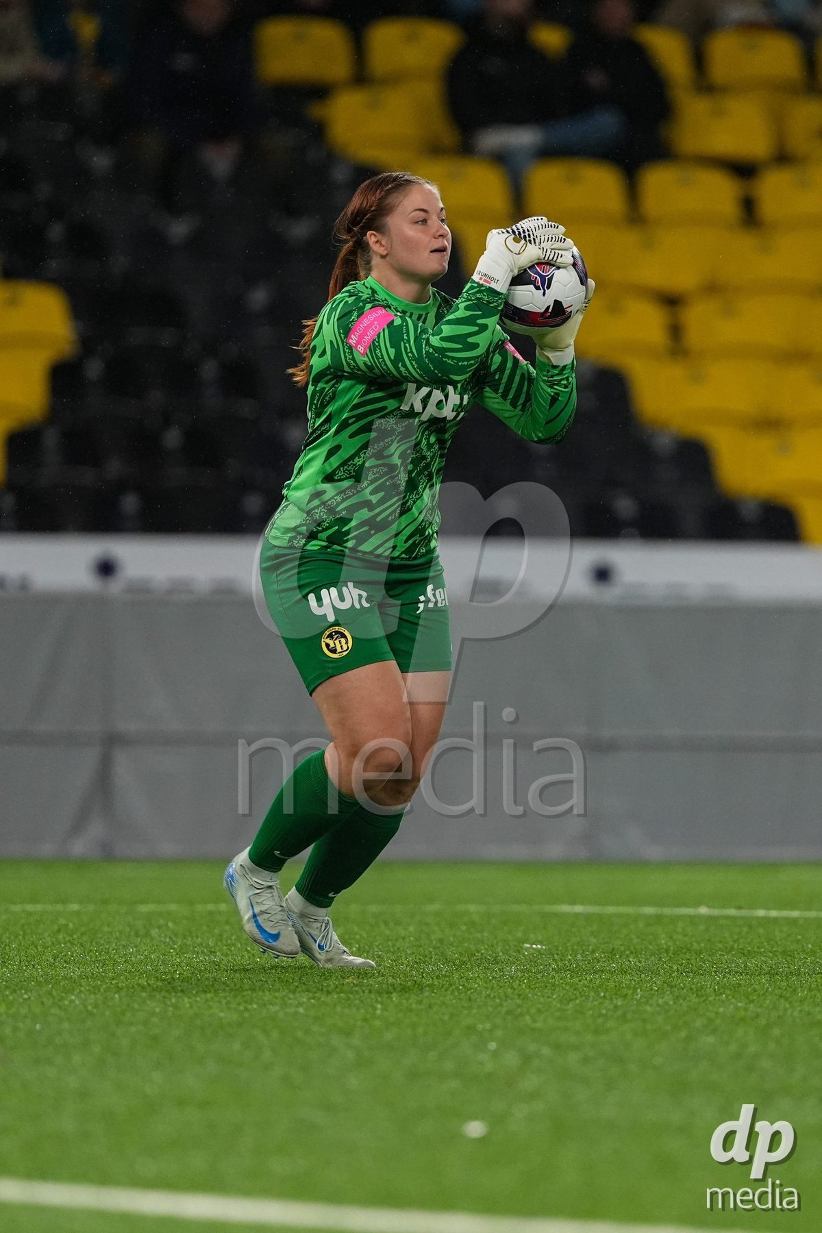 Schweiz: AXA Womens Super League 2025/26, BSC YB Frauen vs FC Luzern - Stadion Wankdorf, Bern: Torhüter Amanda Brunholt (28 YB Frauen) in aktion