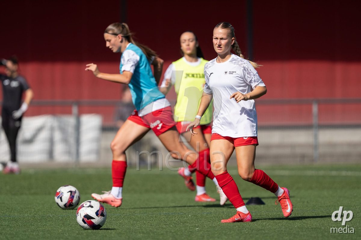 Switzerland: Womens Super League 2025/26, FC Aarau vs YB Frauen - Aarau, Aarau: Fabia Reinschmidt (13 Aarau)