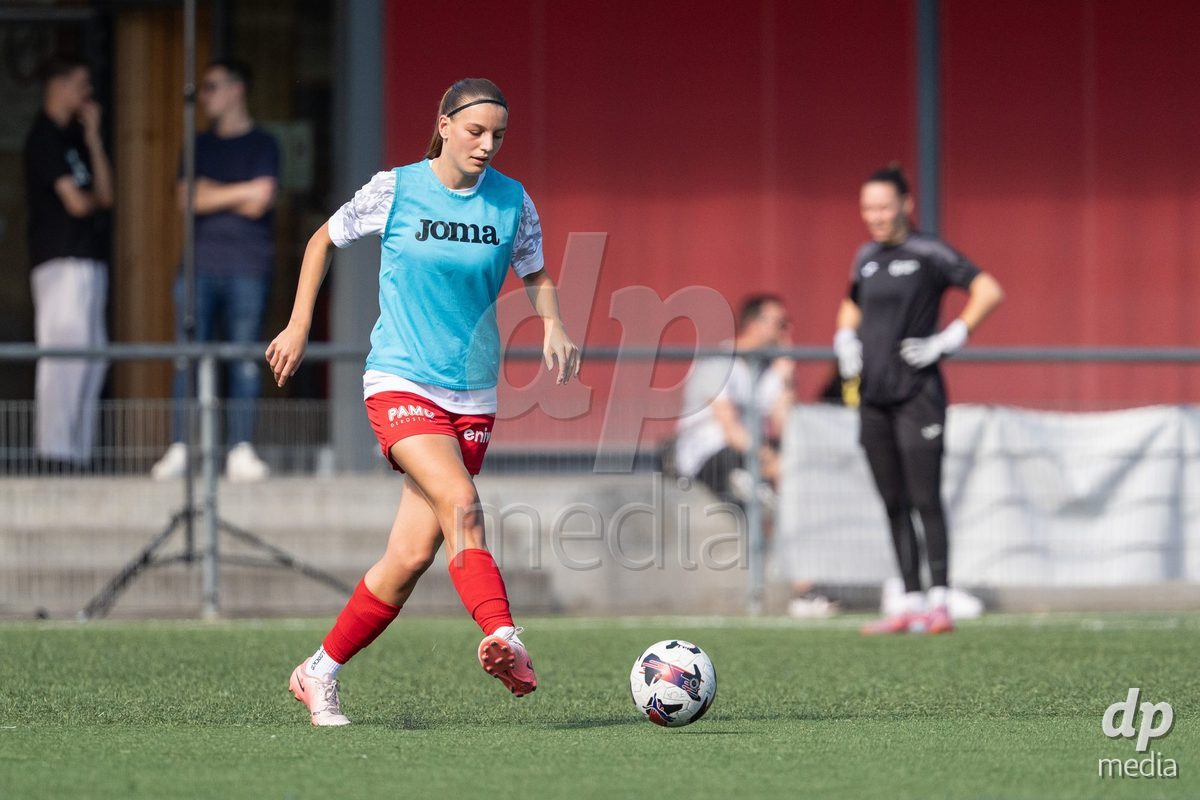 Switzerland: Womens Super League 2025/26, FC Aarau vs YB Frauen - Aarau, Aarau: Eriona Elezi (12 Aarau)