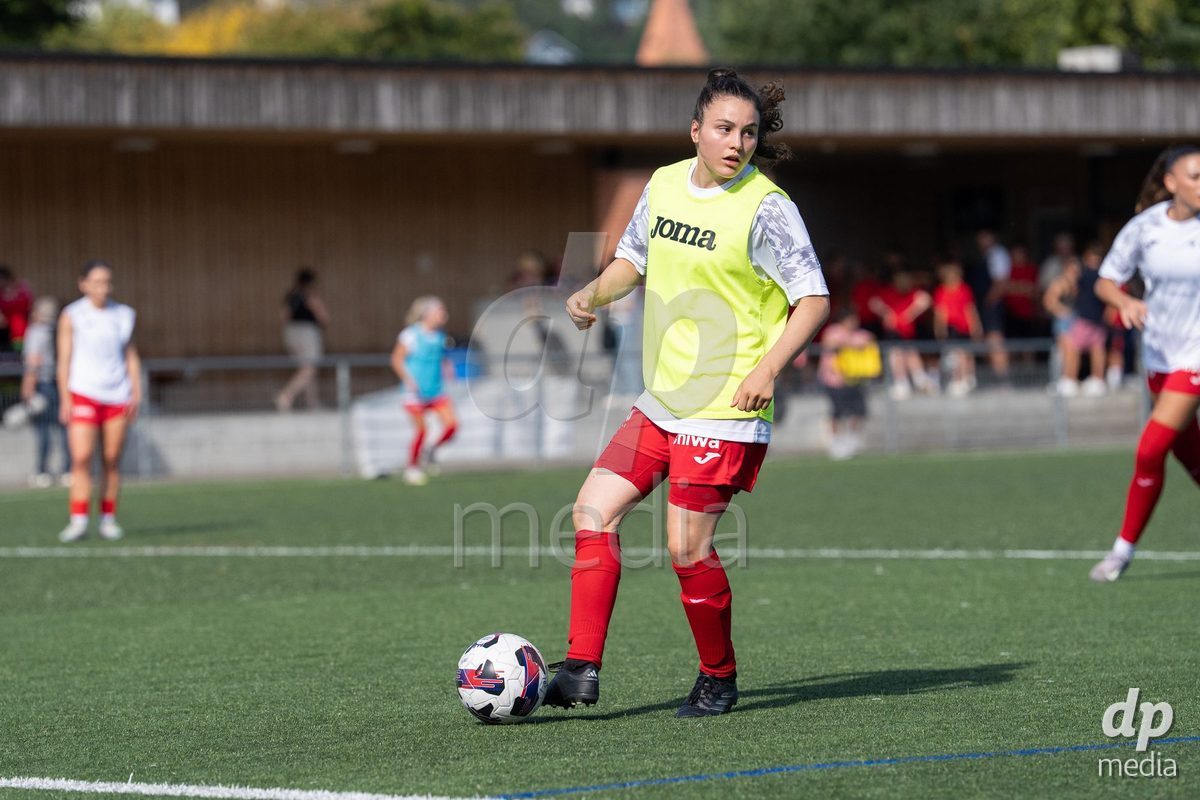Switzerland: Womens Super League 2025/26, FC Aarau vs YB Frauen - Aarau, Aarau: Nathalie Widmer (5 Aarau)