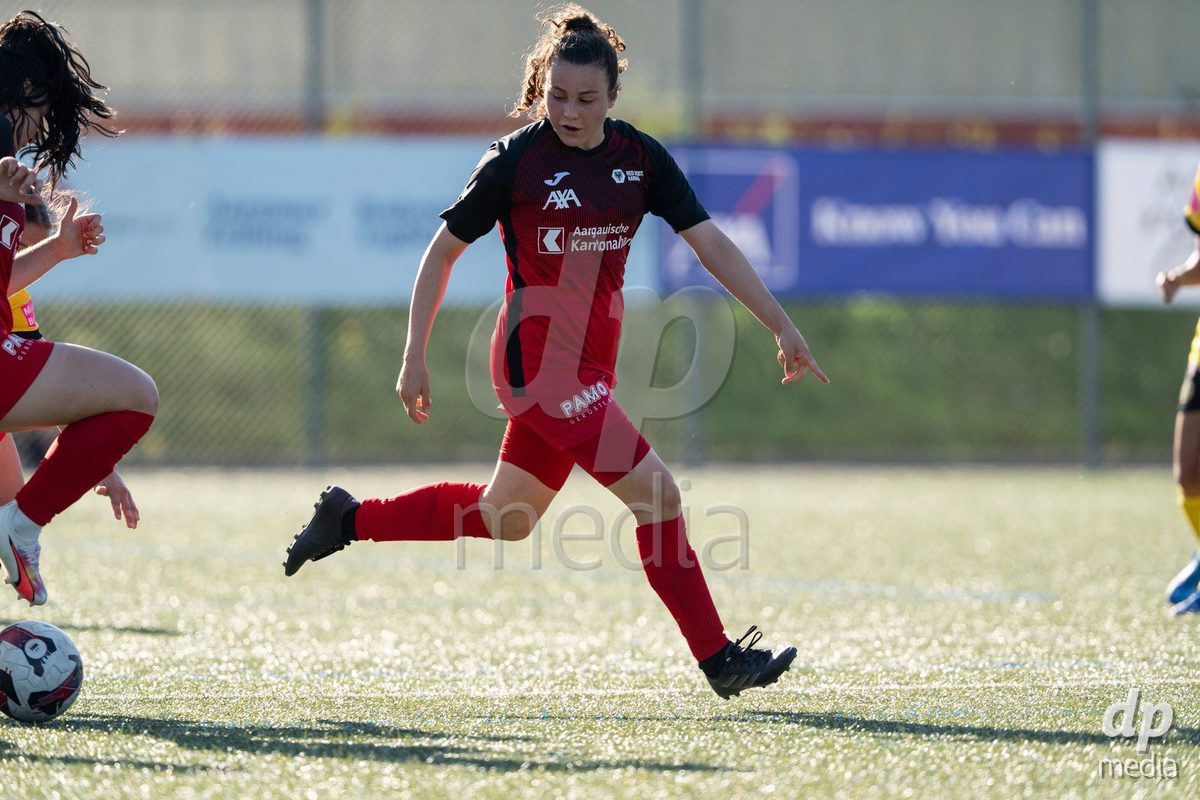Switzerland: Womens Super League 2025/26, FC Aarau vs YB Frauen - Aarau, Aarau: Nathalie Widmer (5 Aarau)