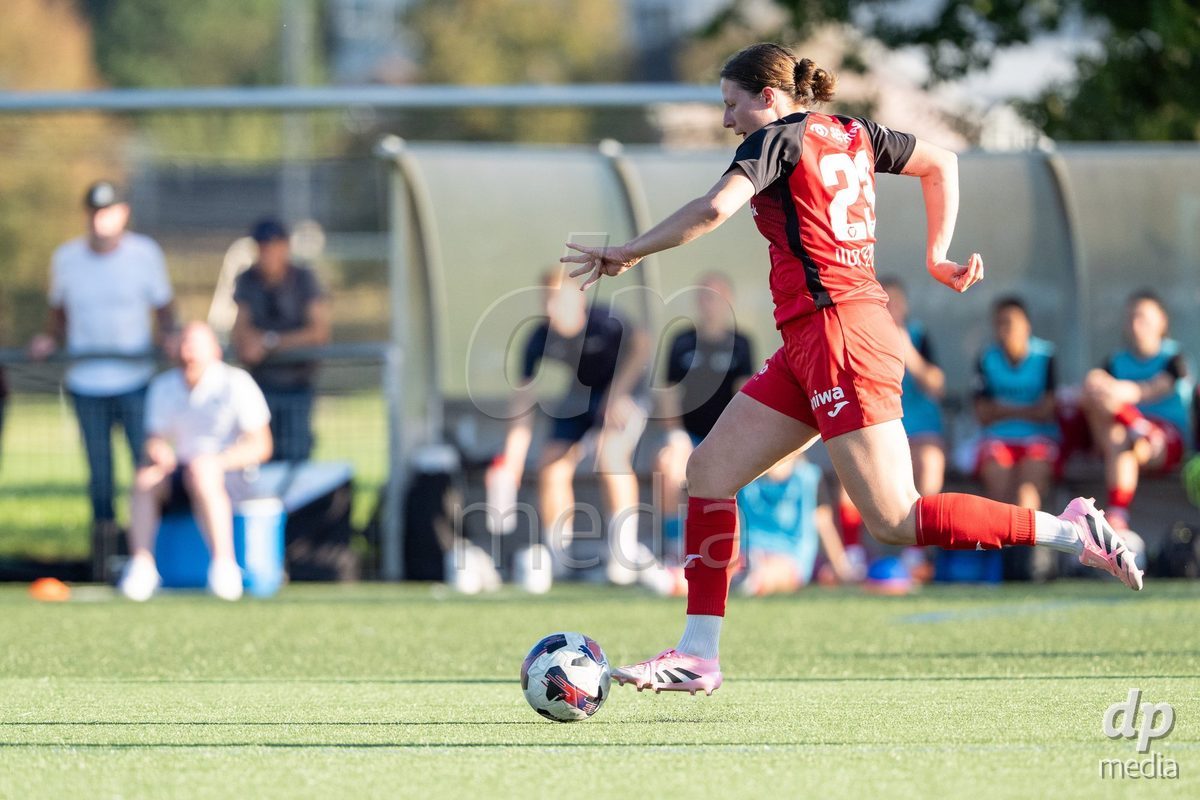 Switzerland: Womens Super League 2025/26, FC Aarau vs YB Frauen - Aarau, Aarau: Svenja von Felten (23 Aarau)