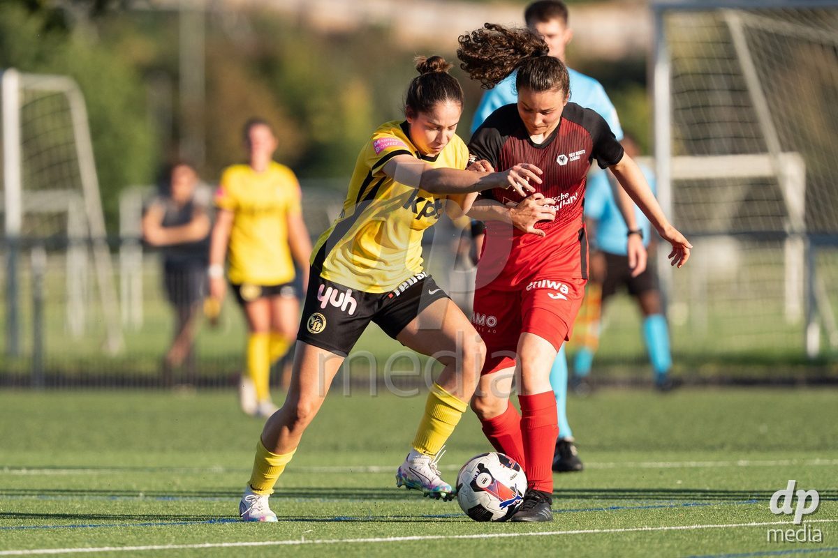 Switzerland: Womens Super League 2025/26, FC Aarau vs YB Frauen - Aarau, Aarau: Nathalie Widmer (5 Aarau)