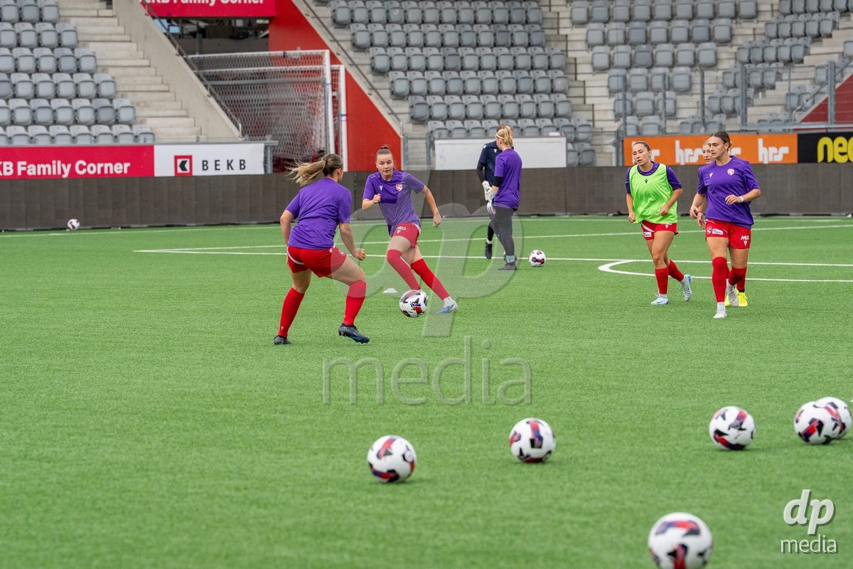 Switzerland: AXA Womens Super League 2025/26, FC Thun vs FC Zurich - Stockhorn Arena, Thun: