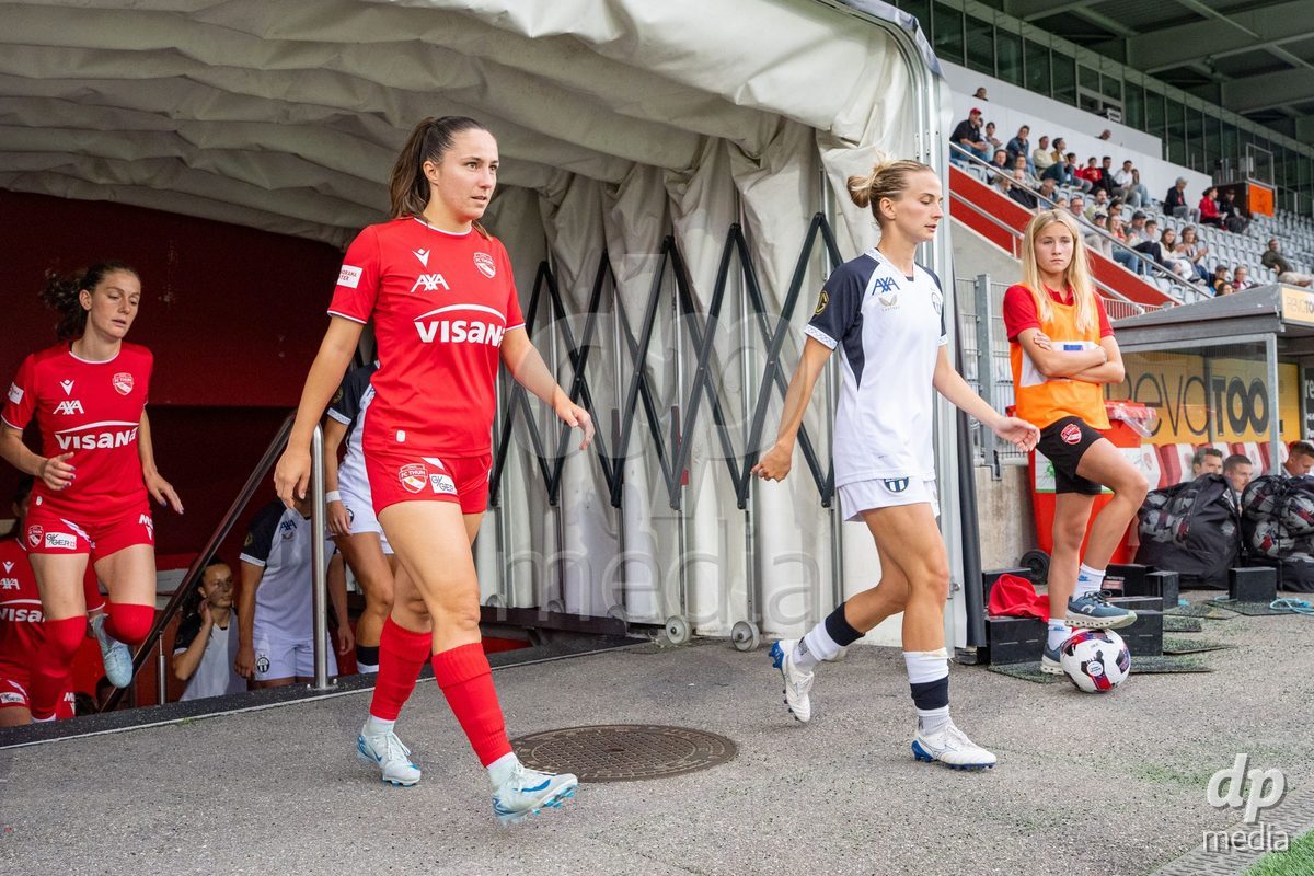 Switzerland: AXA Womens Super League 2025/26, FC Thun vs FC Zurich - Stockhorn Arena, Thun: