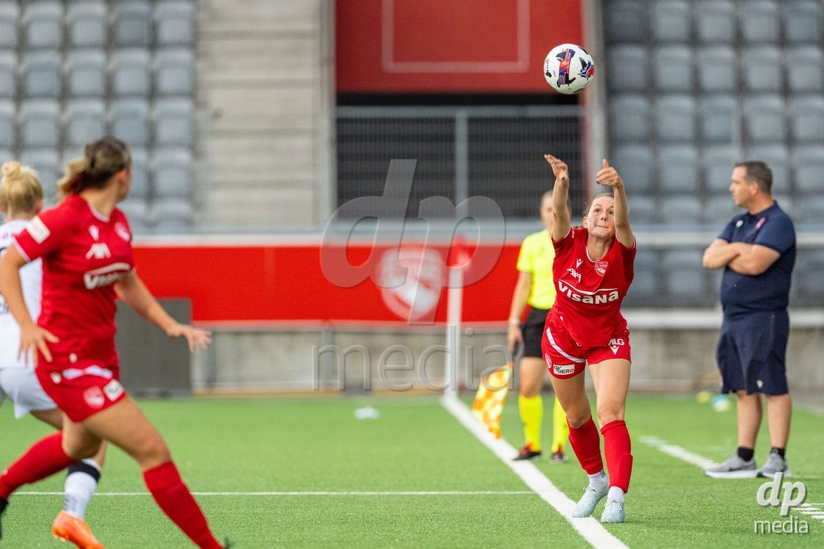 Switzerland: AXA Womens Super League 2025/26, FC Thun vs FC Zurich - Stockhorn Arena, Thun: