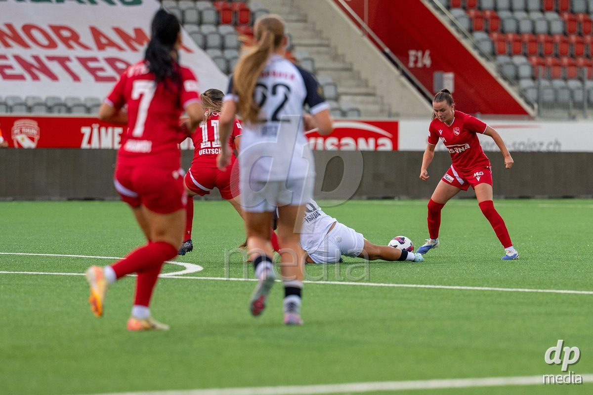 Switzerland: AXA Womens Super League 2025/26, FC Thun vs FC Zurich - Stockhorn Arena, Thun: