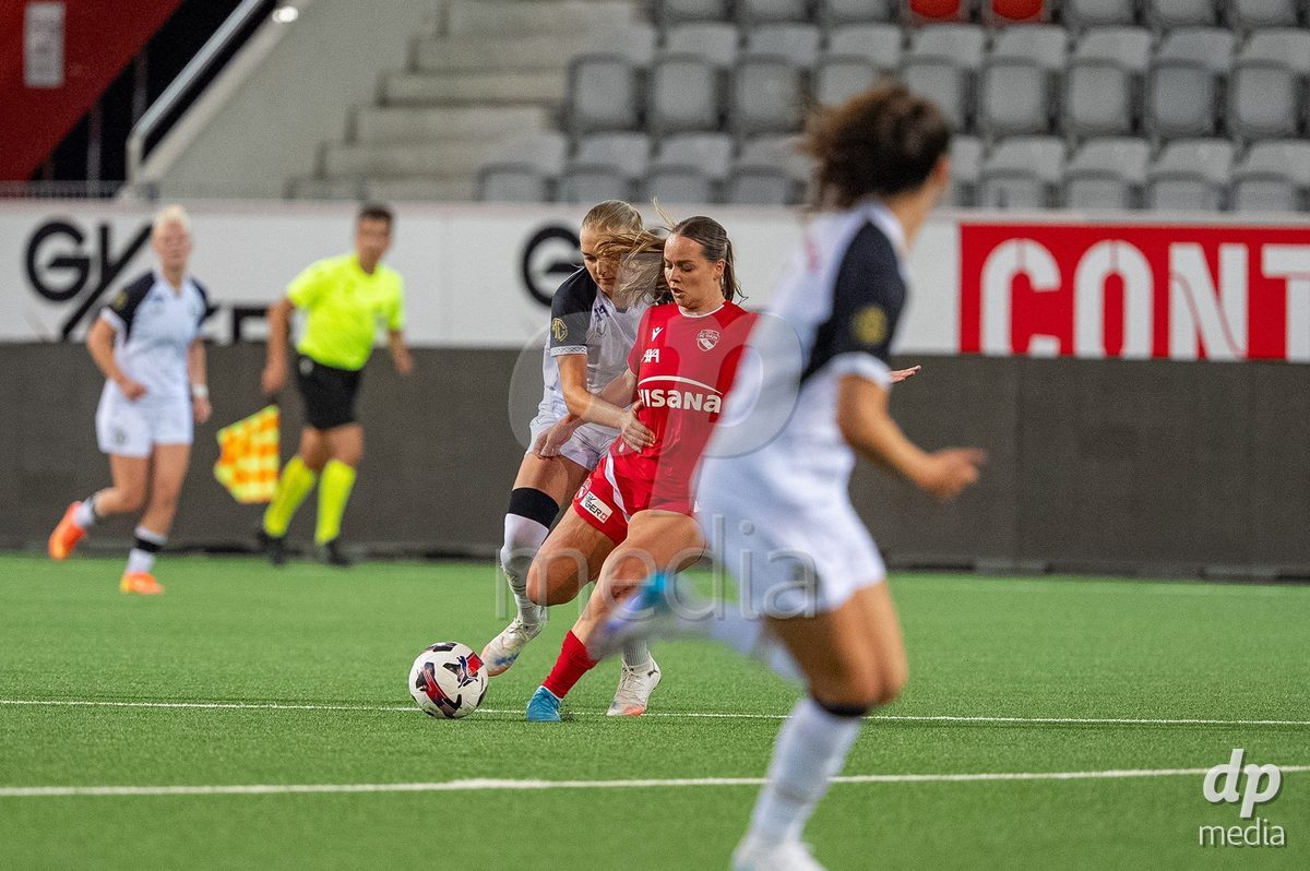 Switzerland: AXA Womens Super League 2025/26, FC Thun vs FC Zurich - Stockhorn Arena, Thun: