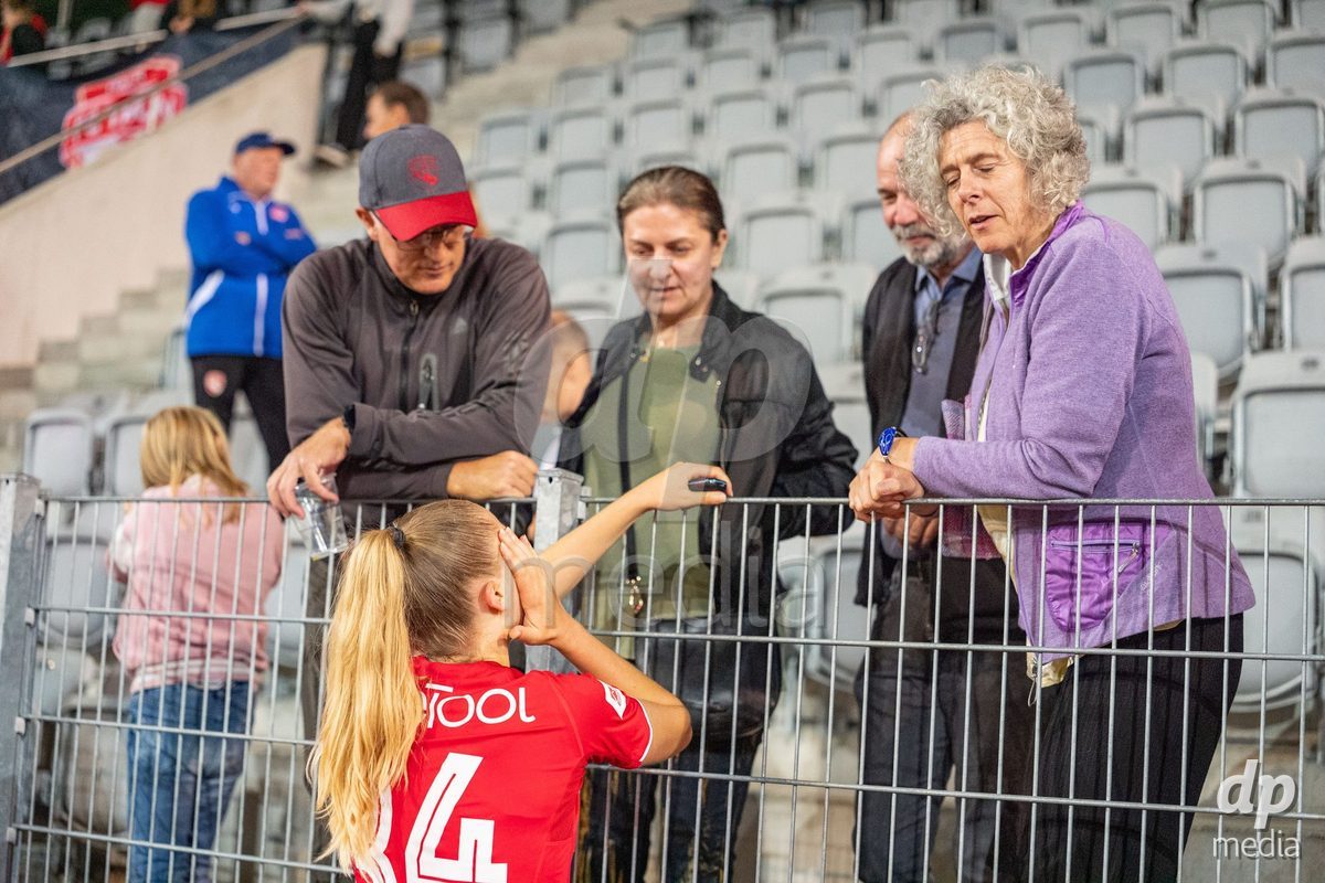 Switzerland: AXA Womens Super League 2025/26, FC Thun vs FC Zurich - Stockhorn Arena, Thun: