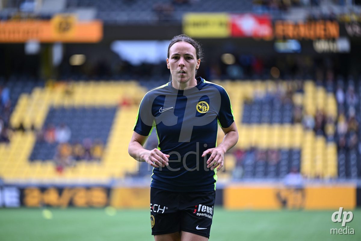 17/05/2025, Bern, Stadion Wankdorf, Women's Super League Final 2: BSC YB Frauen - GC Frauenfussball,  #17 Ana Oliveira Leite (BSC YB Frauen)