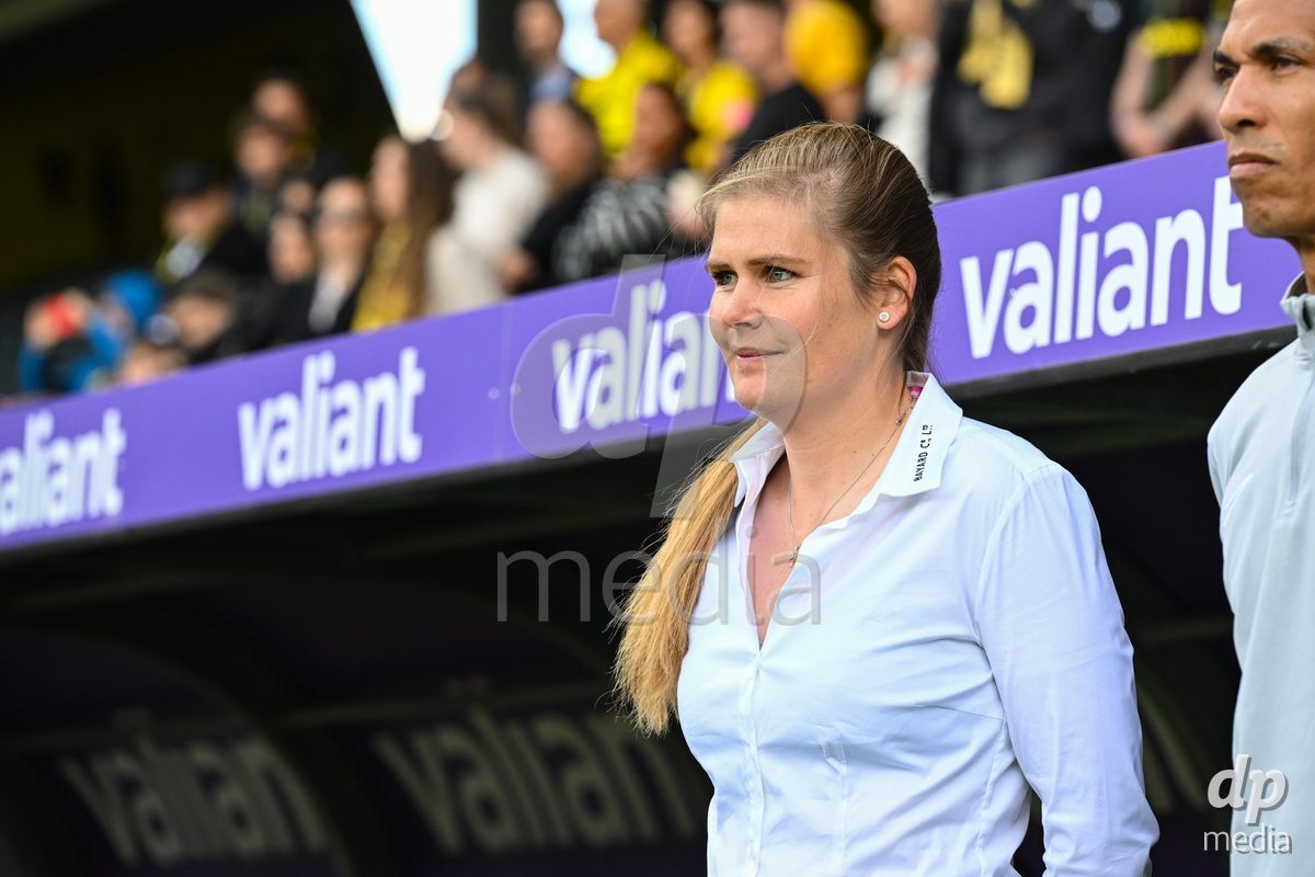 17/05/2025, Bern, Stadion Wankdorf, Women's Super League Final 2: BSC YB Frauen - GC Frauenfussball,  coach Imke Wubbenhorst (BSC YB Frauen)