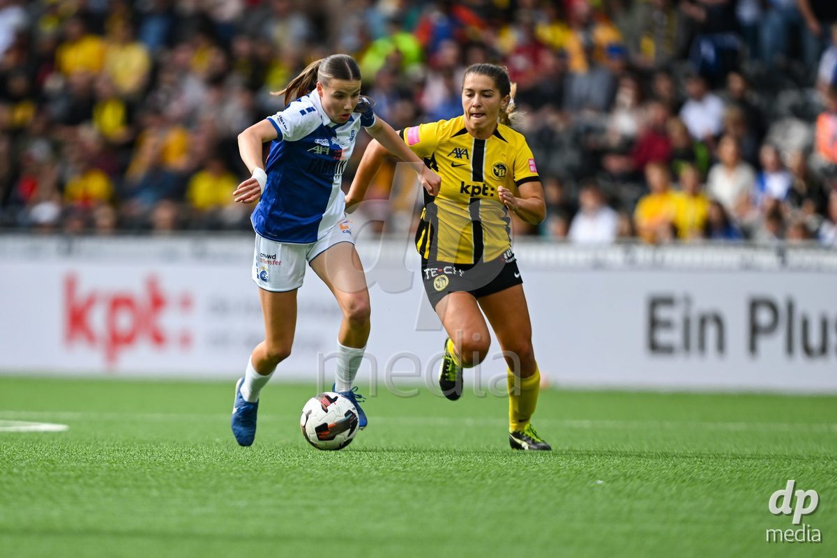 17/05/2025, Bern, Stadion Wankdorf, Women's Super League Final 2: BSC YB Frauen - GC Frauenfussball, #14 Courtney Aliza Strode (Young Boys) in duel with #24 Giulia Looser (GC)