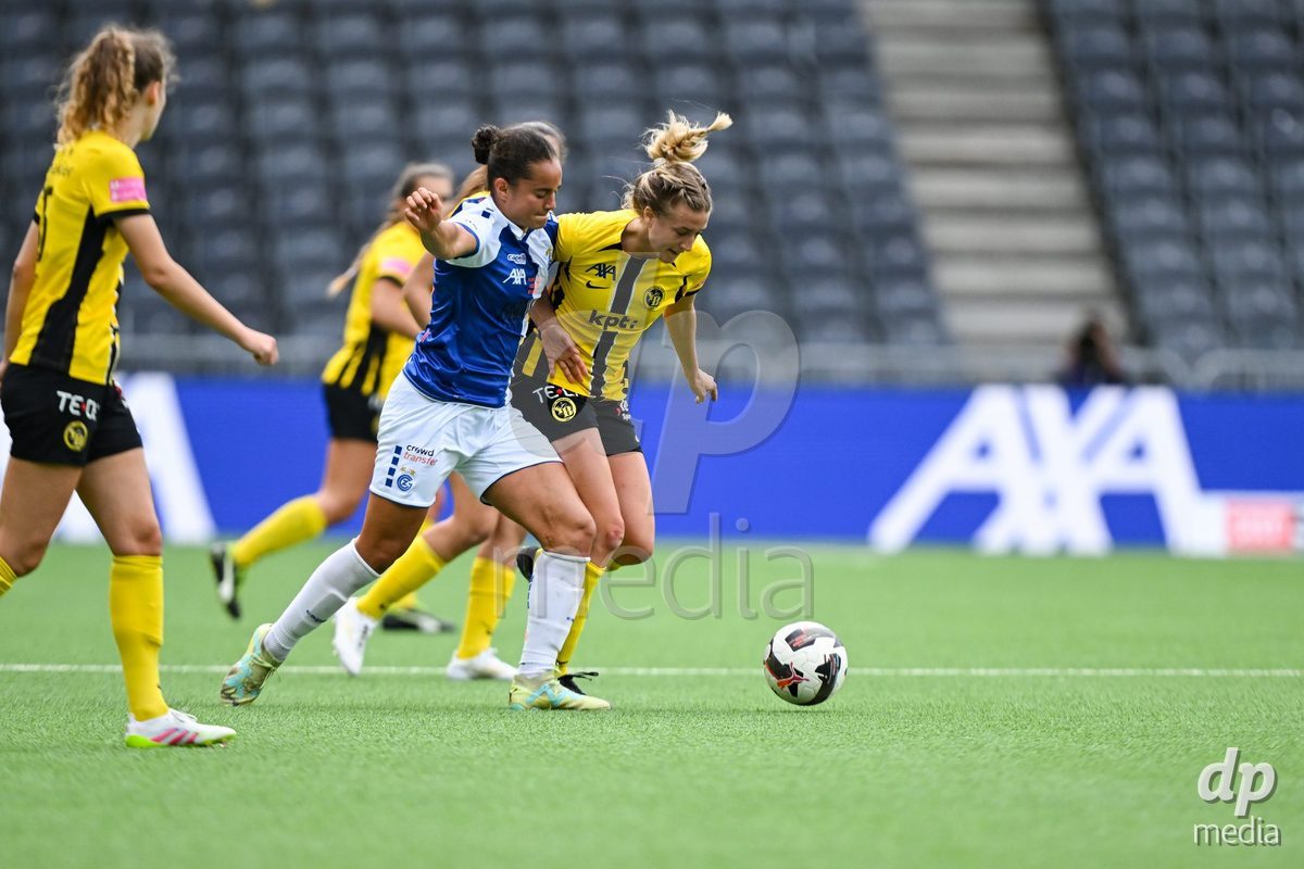 17/05/2025, Bern, Stadion Wankdorf, Women's Super League Final 2: BSC YB Frauen - GC Frauenfussball, #12 Athena Kuehn (Young Boys) in duel with #12 Kayla Jay Mckenna (GC)