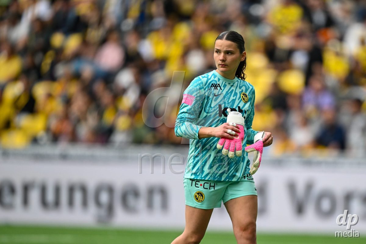 17/05/2025, Bern, Stadion Wankdorf, Women's Super League Final 2: BSC YB Frauen - GC Frauenfussball,  goalkeeper Tamara Biedermann (BSC YB Frauen)