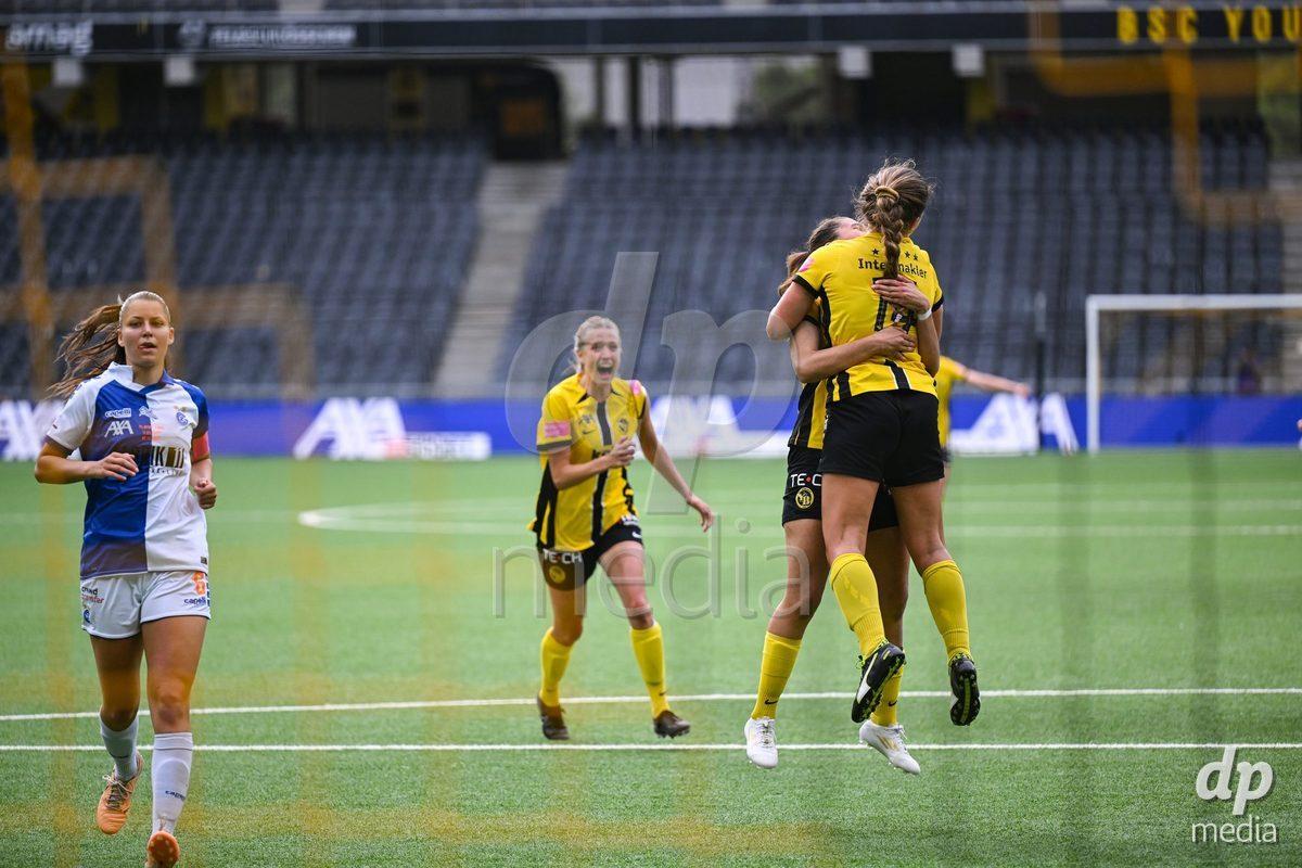 17/05/2025, Bern, Stadion Wankdorf, Women's Super League Final 2: BSC YB Frauen - GC Frauenfussball, #14 Courtney Aliza Strode (Young Boys) celebrates her goal