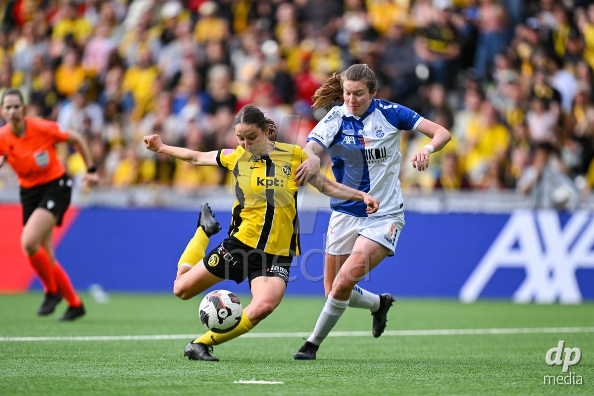 17/05/2025, Bern, Stadion Wankdorf, Women's Super League Final 2: BSC YB Frauen - GC Frauenfussball,  #13 Malaurie Granges (BSC YB Frauen, left) against #4 Victoria Laino (Grasshopper Club Zurich, right)