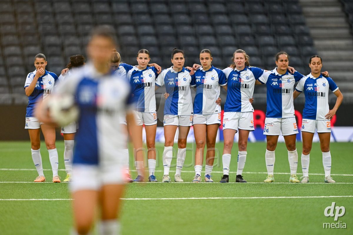 17/05/2025, Bern, Stadion Wankdorf, Women's Super League Final 2: BSC YB Frauen - GC Frauenfussball, the team of GC Frauenfussball while #15 Noemi Ivelj (GC) is shooting her penalty